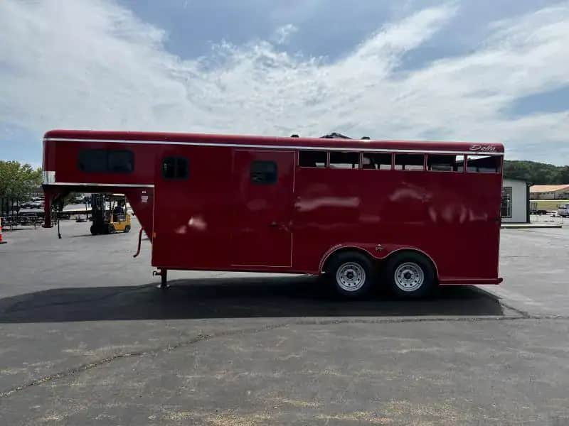 2023 Delta Trailers 600 Combo, view 3